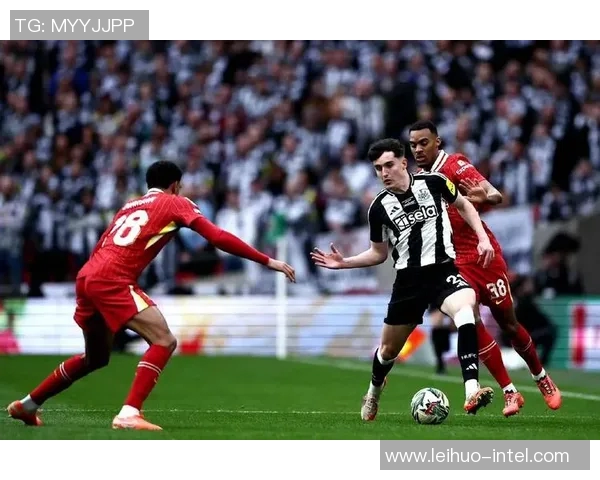 世界杯激战马竞与曼城1比1平局逆转瞬间引发全场热潮分析